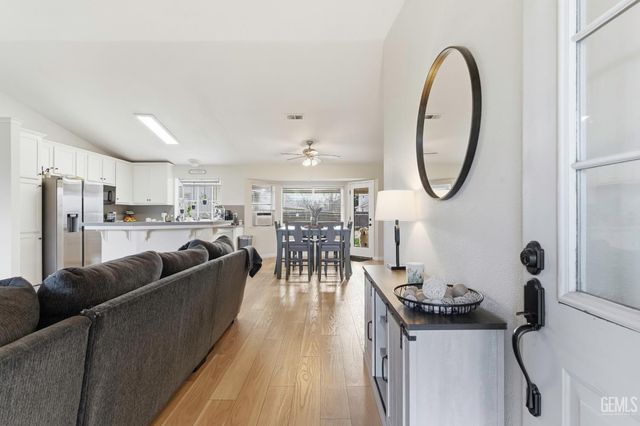 21461 Silver Drive, Tehachapi, CA 93561