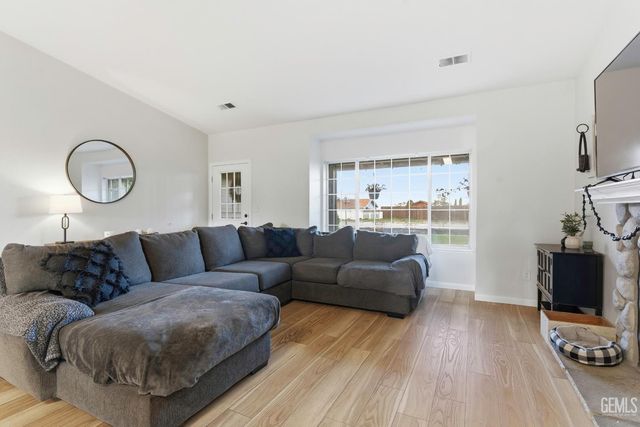 21461 Silver Drive, Tehachapi, CA 93561