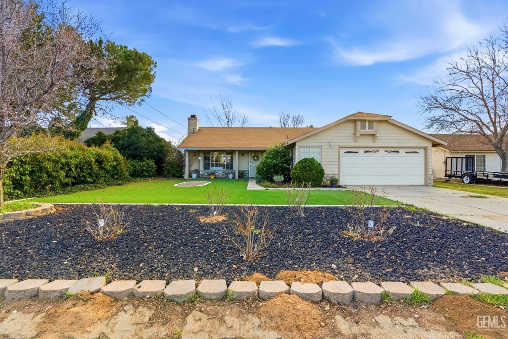 21461 Silver Drive, Tehachapi, CA 93561