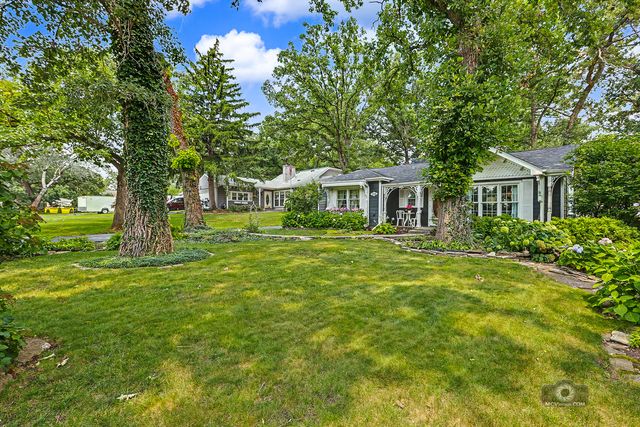 7300 W Palos Avenue, Palos Heights, IL 60463