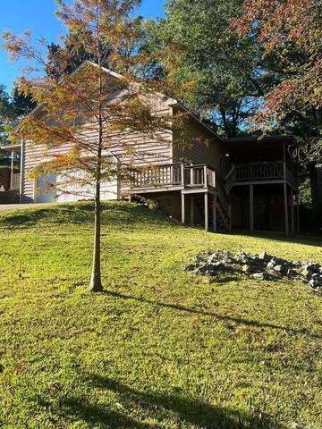 1918 Doris Drive, Benton, AR 72019