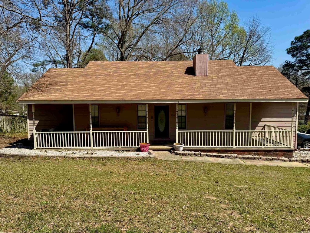 1918 Doris Drive, Benton, AR 72019
