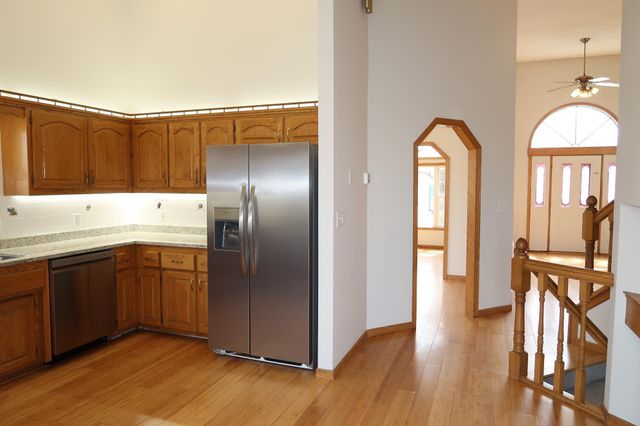 5508 91st Crescent N, Brooklyn Park, MN 55443