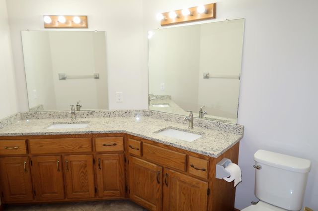 5508 91st Crescent N, Brooklyn Park, MN 55443