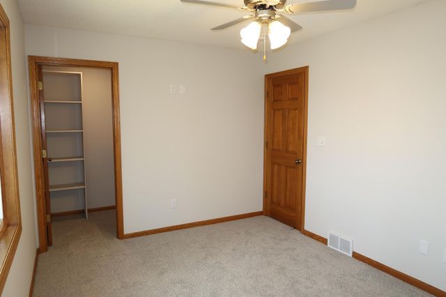 5508 91st Crescent N, Brooklyn Park, MN 55443