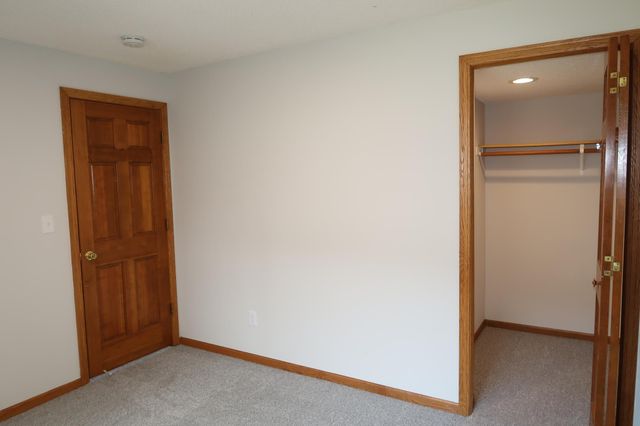 5508 91st Crescent N, Brooklyn Park, MN 55443