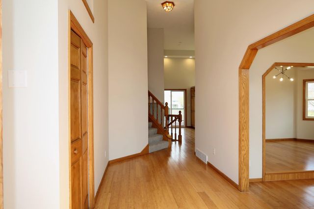 5508 91st Crescent N, Brooklyn Park, MN 55443