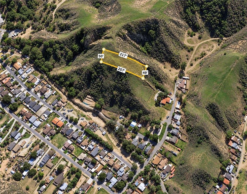 0 elvira rd, Val Verde, CA 91384 — exterior