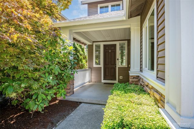28011 Maple Ridge Way SE, Maple Valley, WA 98038