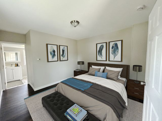 912 E 25th Court, Des Moines, IA 50317