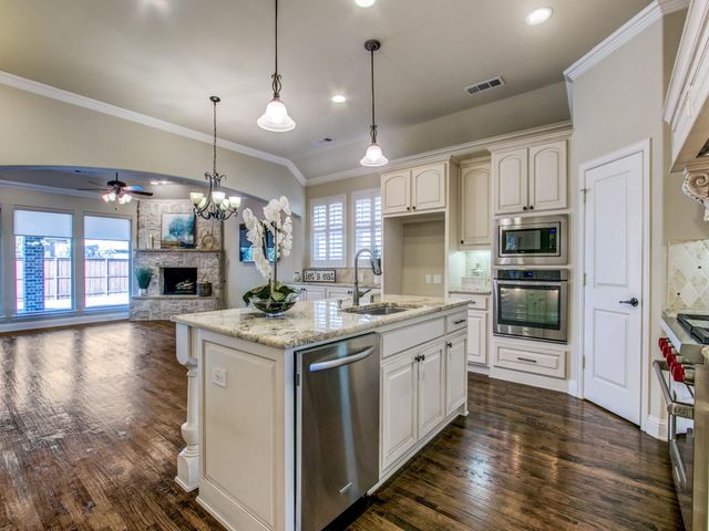 3041 Speyburn, The Colony, TX 75056