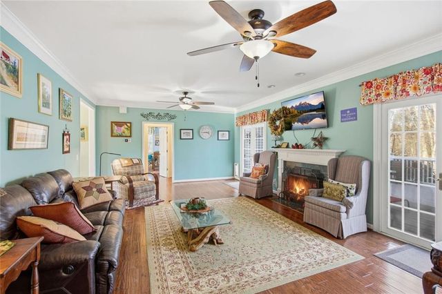 124 Golden Autumn Drive, Dahlonega, GA 30533