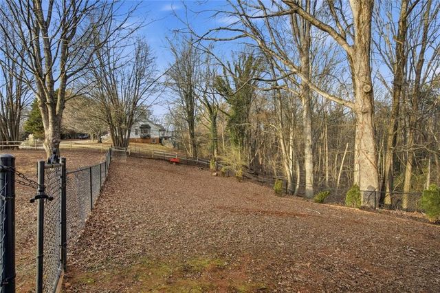 124 Golden Autumn Drive, Dahlonega, GA 30533