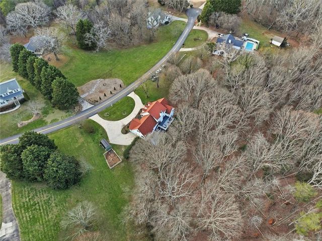 124 Golden Autumn Drive, Dahlonega, GA 30533