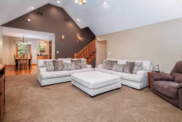 2538 S 388 W, Morocco, IN 47963