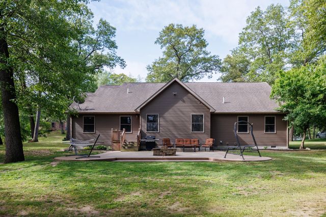 2538 S 388 W, Morocco, IN 47963
