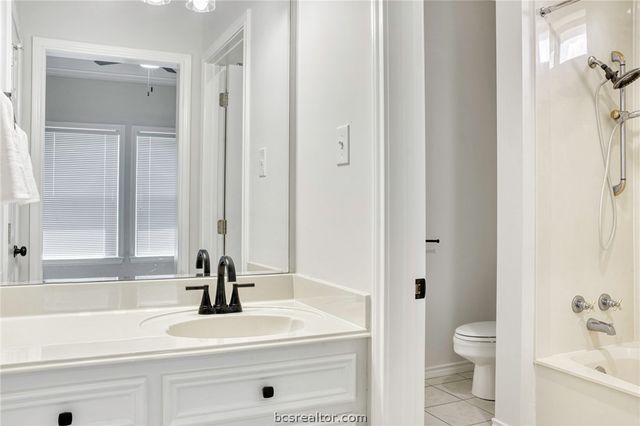 5108 Laurel Valley Court, College Station, TX 77845