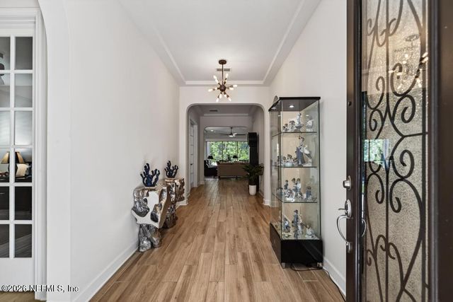 3040 MONTILLA Drive, Jacksonville, FL 32246