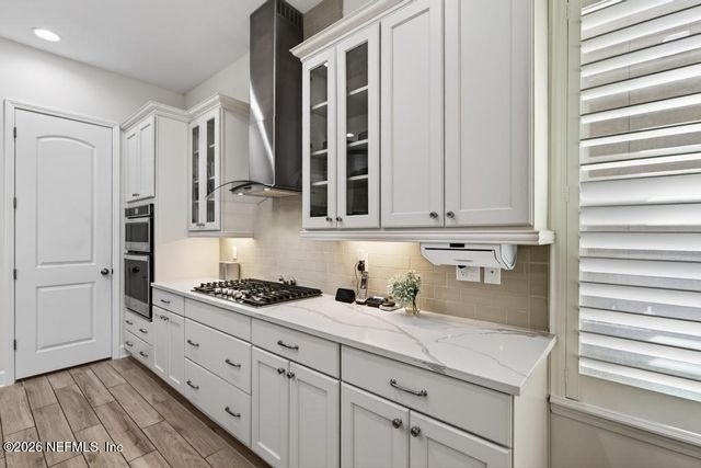 3040 MONTILLA Drive, Jacksonville, FL 32246