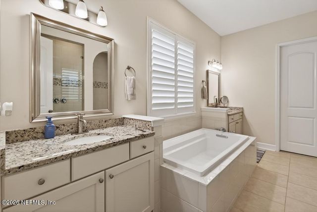 3040 MONTILLA Drive, Jacksonville, FL 32246