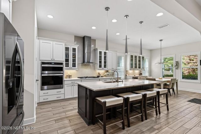 3040 MONTILLA Drive, Jacksonville, FL 32246