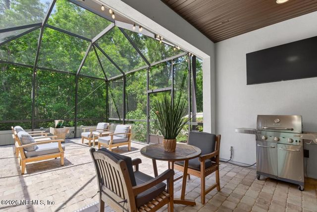 3040 MONTILLA Drive, Jacksonville, FL 32246