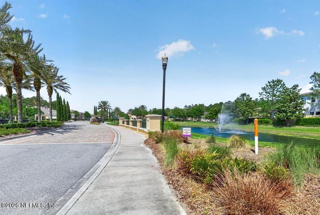 3040 MONTILLA Drive, Jacksonville, FL 32246