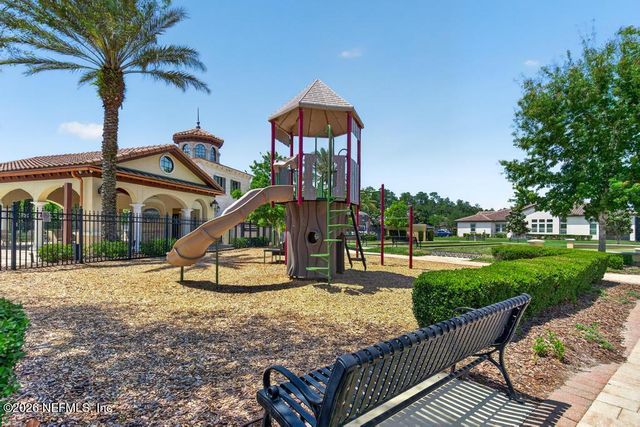 3040 MONTILLA Drive, Jacksonville, FL 32246