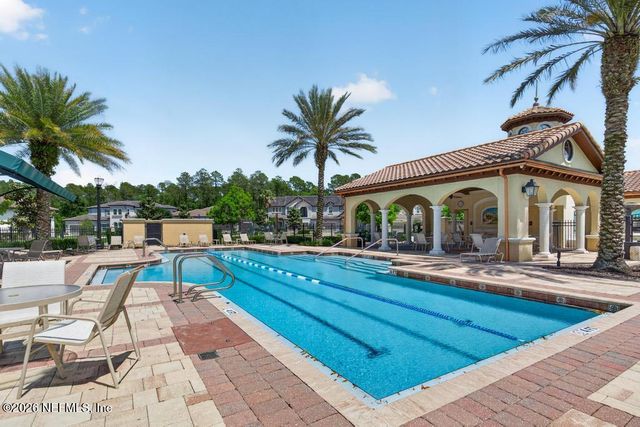 3040 MONTILLA Drive, Jacksonville, FL 32246