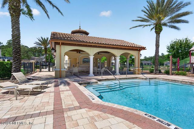 3040 MONTILLA Drive, Jacksonville, FL 32246