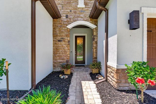 3040 MONTILLA Drive, Jacksonville, FL 32246