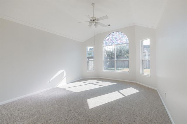 12815 Mossy Ledge Drive, Tomball, TX 77377