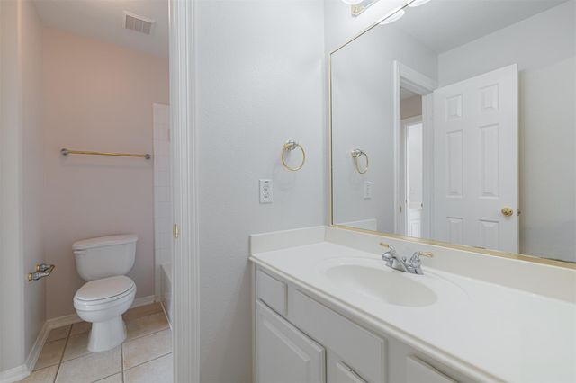 12815 Mossy Ledge Drive, Tomball, TX 77377