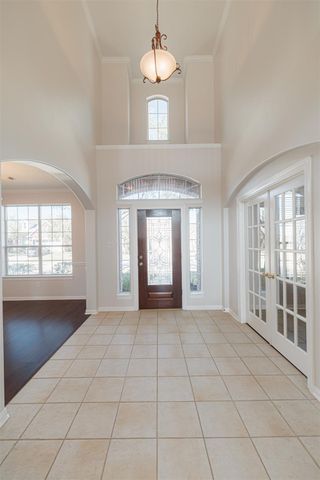 12815 Mossy Ledge Drive, Tomball, TX 77377