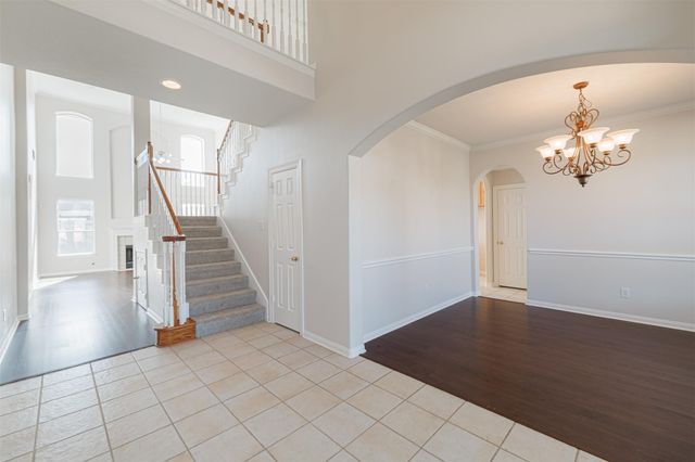 12815 Mossy Ledge Drive, Tomball, TX 77377