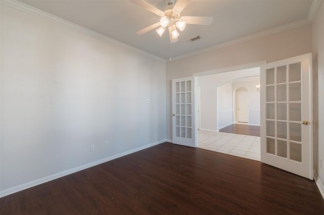 12815 Mossy Ledge Drive, Tomball, TX 77377