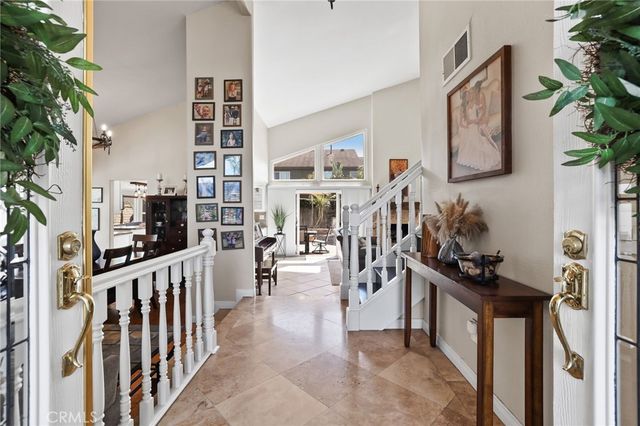 8482 Deepview Drive, Huntington Beach, CA 92646