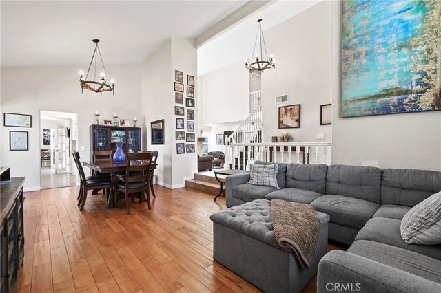 8482 Deepview Drive, Huntington Beach, CA 92646