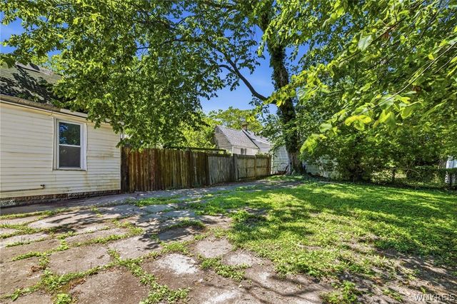 34 Schiller Street, Buffalo, NY 14206