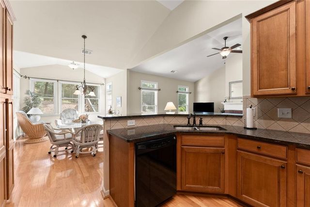 6985 W Mountain Crossing, Cumming, GA 30041