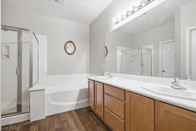 7395 Bedford Pine Court, Las Vegas, NV 89113