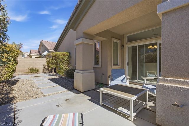 7395 Bedford Pine Court, Las Vegas, NV 89113