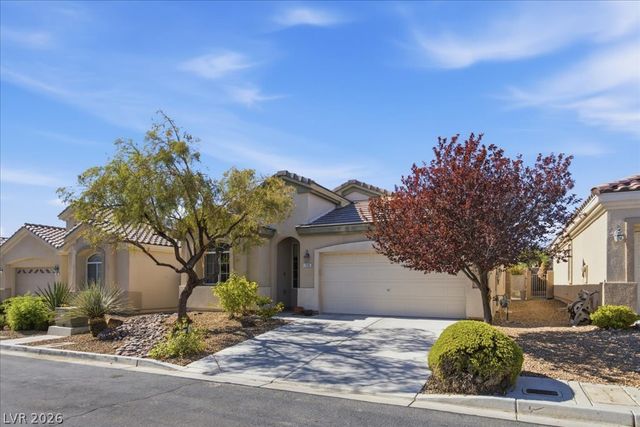 7395 Bedford Pine Court, Las Vegas, NV 89113
