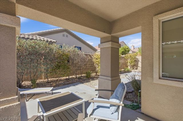 7395 Bedford Pine Court, Las Vegas, NV 89113
