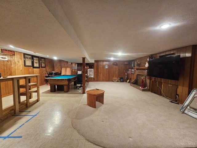 22 Hughes Court, Hamilton, OH 45013