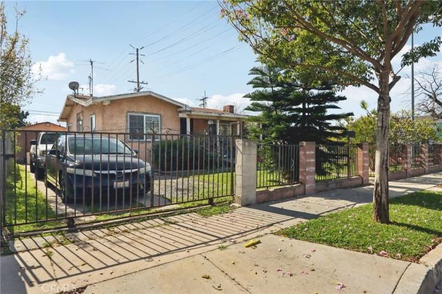 3700 E 55th, Maywood, CA 90270