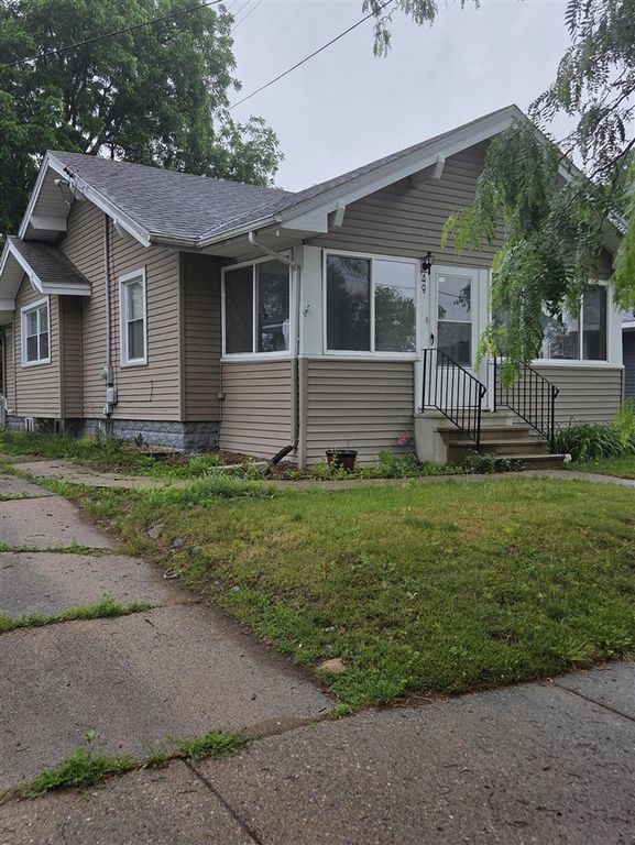 49 W Kingman Avenue, Battle Creek, MI 49014