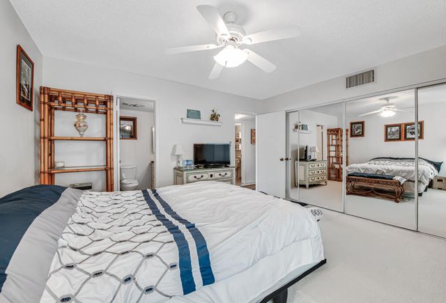 12022 W Greenway Drive 204, Royal Palm Beach, FL 33411