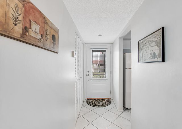 12022 W Greenway Drive 204, Royal Palm Beach, FL 33411