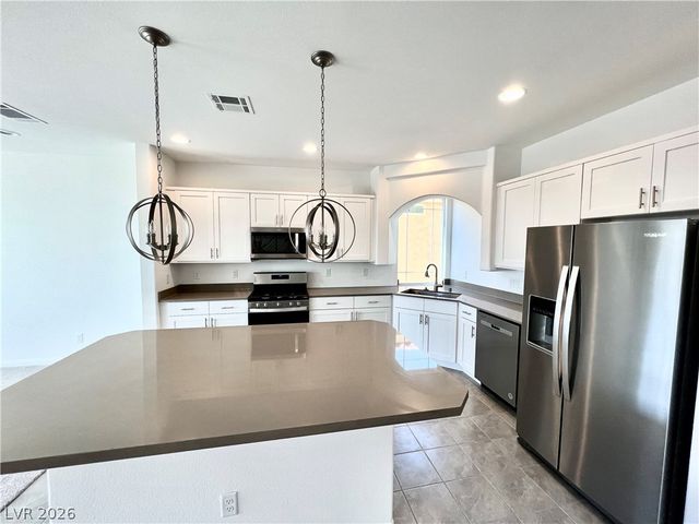 5420 Crossgates Avenue, Las Vegas, NV 89139